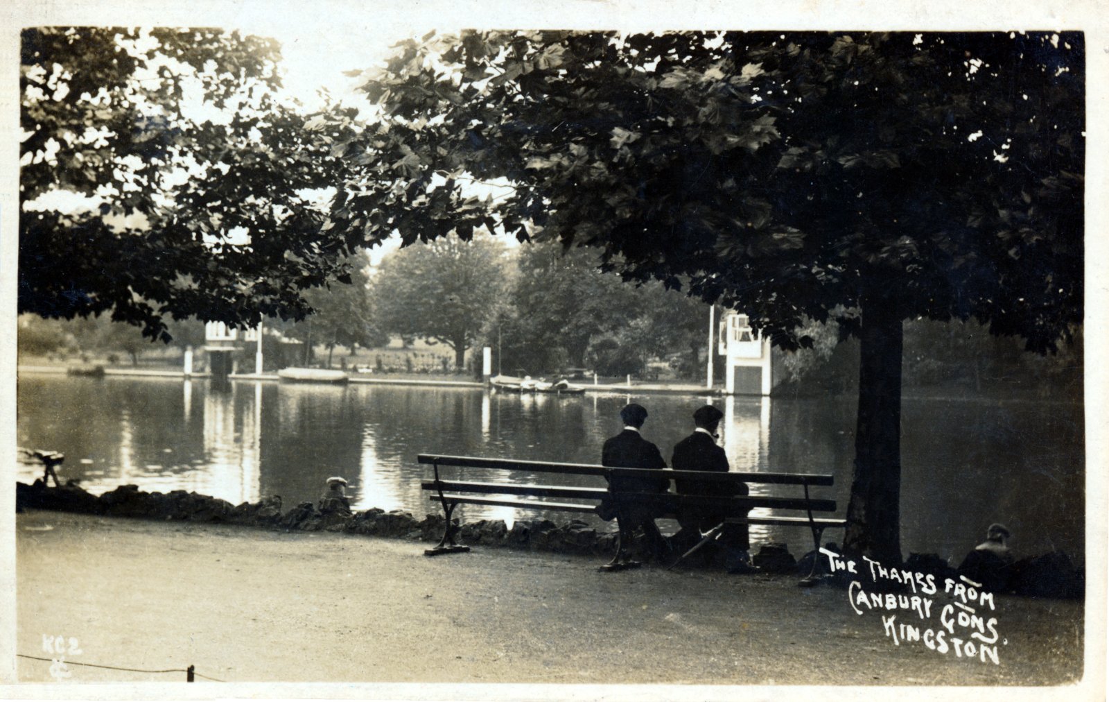 Kingston Canbury Gardens,river view